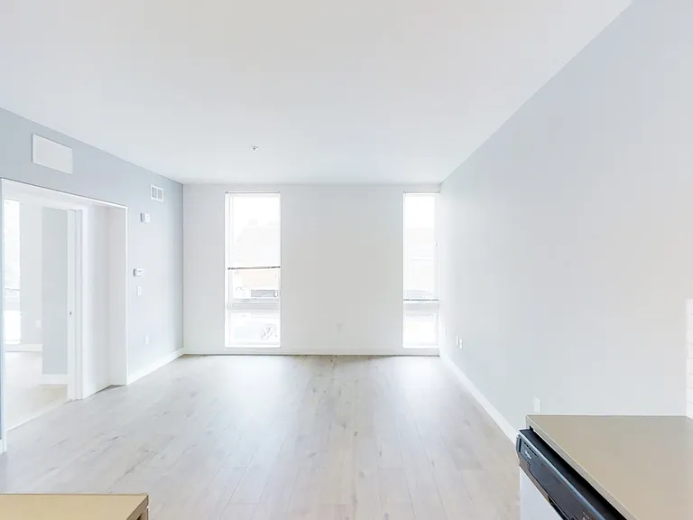 Dining/Living room