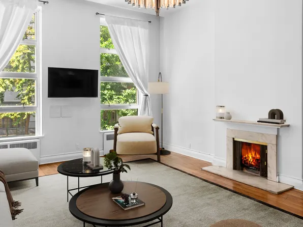 33 West 9th Street image 15 of 24