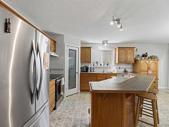 5th image of 1514 E Mary Pl
