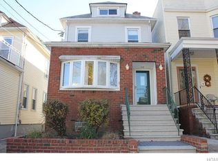 114 E 236th St, Bronx, NY 10470