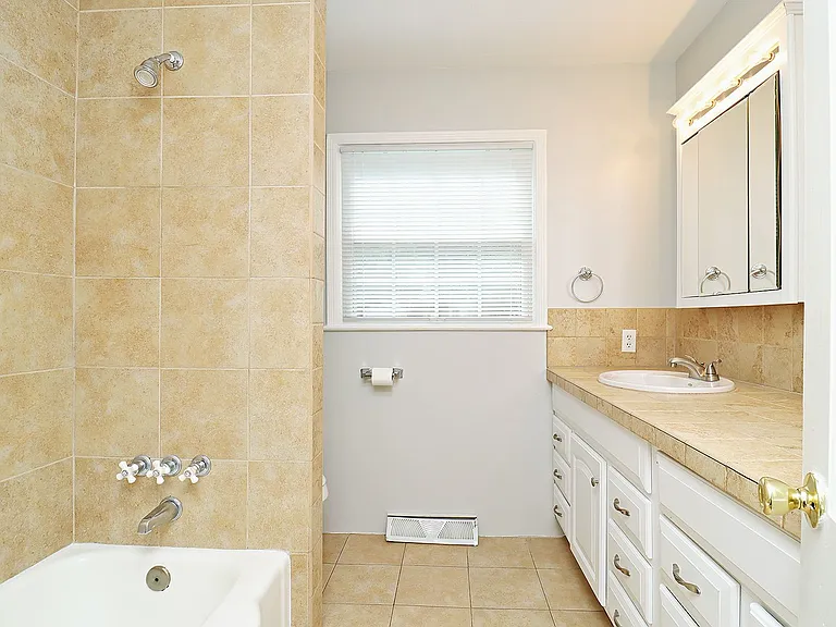 2412 Commonwealth Dr #A — Photo 15
