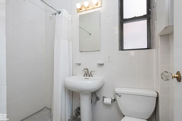 Rented by Brown Harris Stevens | media 16