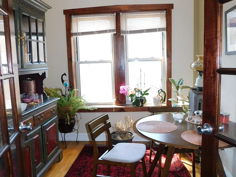1317 W Touhy Ave #7 — Photo 4