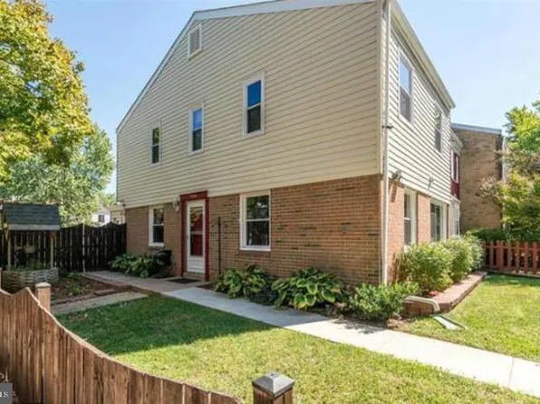 7909 Meadow Ct, Manassas, VA 20109
