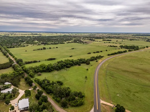 Fm 215, Valley Mills, TX 76689