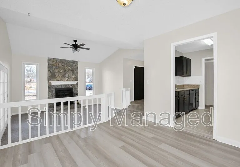 7345 Pebblebrook Dr — Photo 7