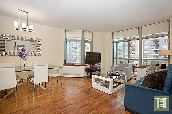 Rented by Halstead Real Estate | media 21