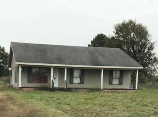 2410 Claude Leblanc Rd, New Iberia, LA 70560