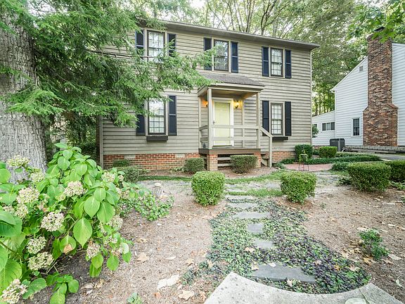 2nd image of 107 Reams Ct