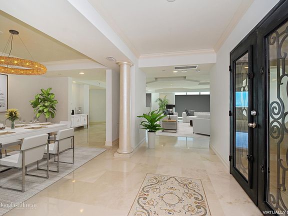 5th image of 20201 E Country Club Dr APT 2707
