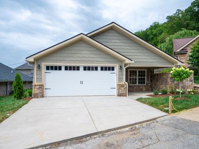 516 Hickory Tree Private Dr, Kingsport, TN, 37663