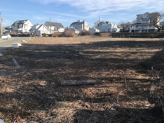 2nd image of 77 Shore Dr