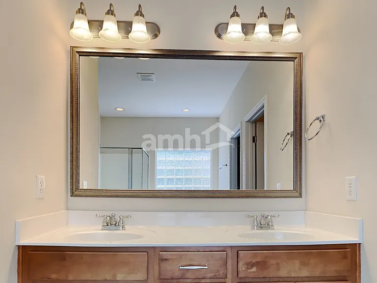 9469 Bethsaida Ct — Photo 10