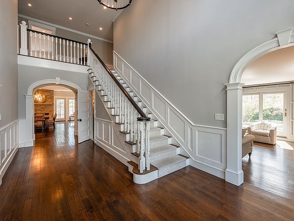 4th image of 37 Forster Rd