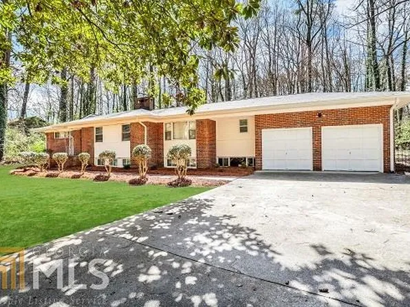 3020 Collier Dr NW, Atlanta, GA 30318