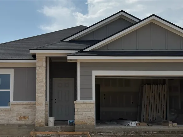 5520 Harriet St, Bryan, TX 77807