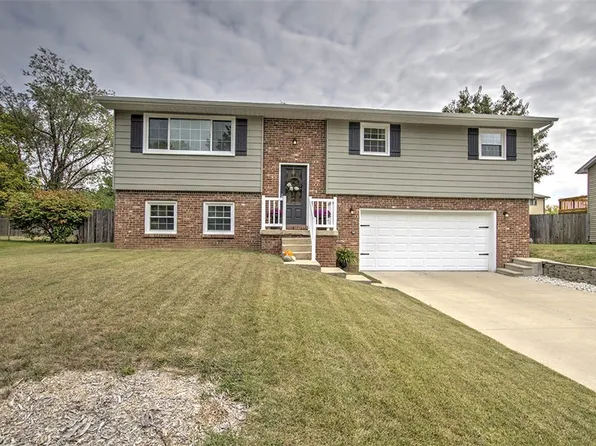 574 N Antler Dr, Mt Zion, IL 62549