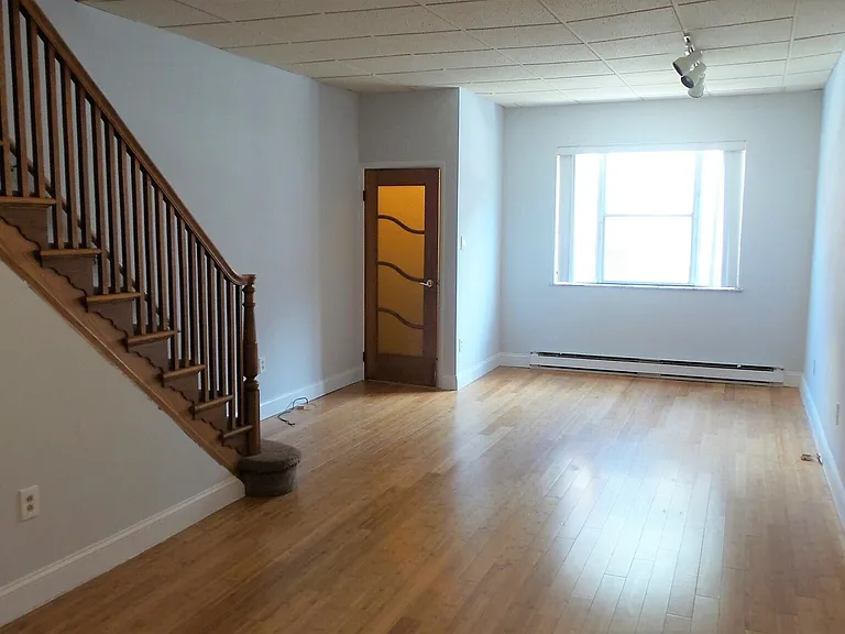 2436 S Mole St — Photo 3