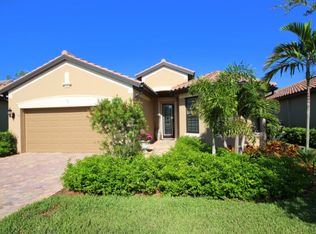 20280 Black Tree Ln, Estero, FL 33928