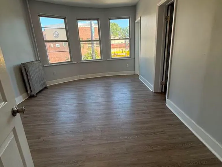 1034 S Orange Ave #1L — Photo 2