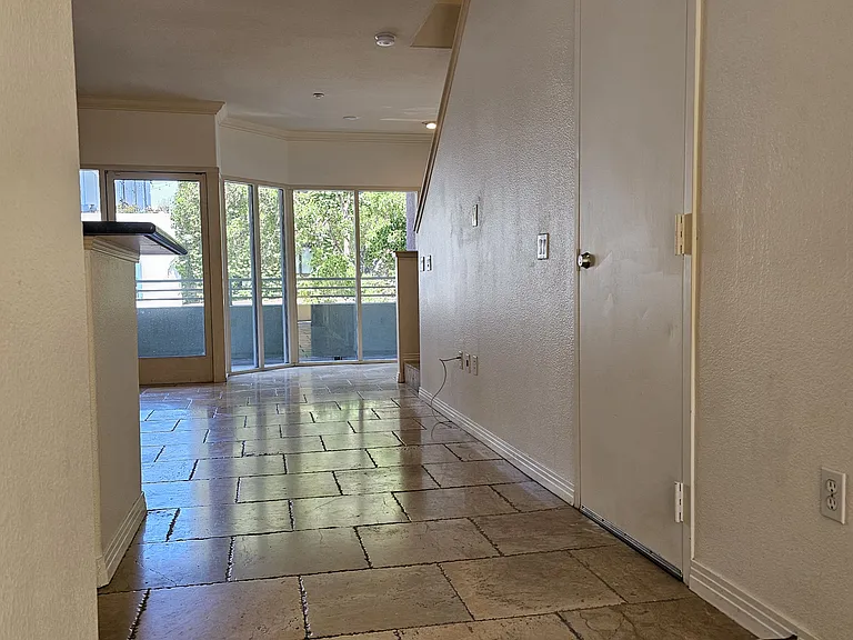 1501 India St #201 — Photo 47