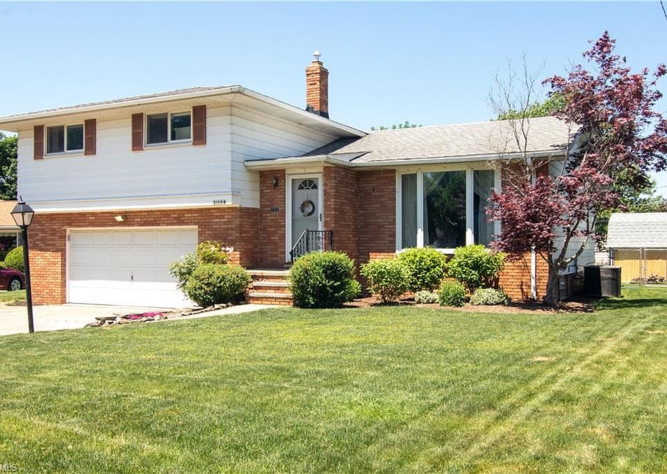 1st image of 21504 Ellen Dr