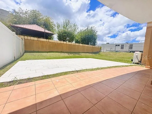 8 Santa Cecilia #8-104 — Photo 7