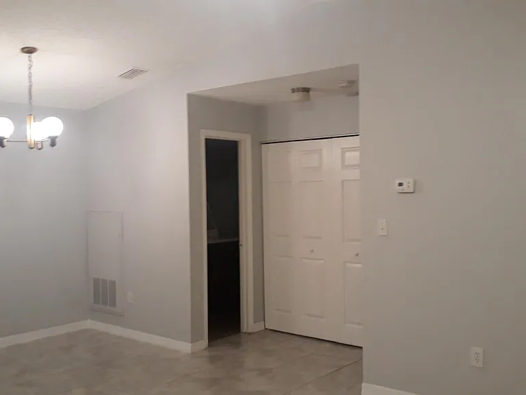 190 Riverbend Dr #203 — Photo 7