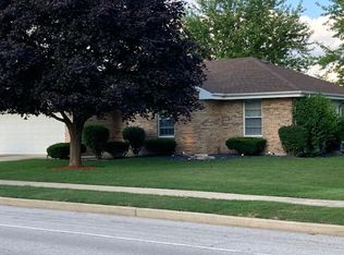 225 S Rathje Rd, Peotone, IL 60468