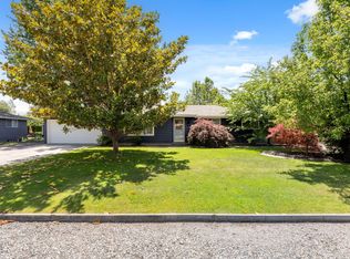 1815 W 16th Ave, Kennewick, WA