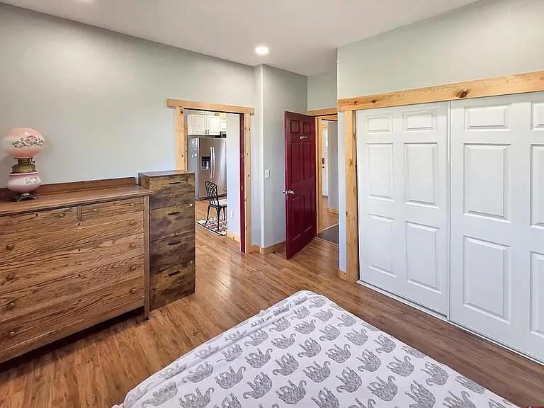 207 N Main St #B — Photo 7