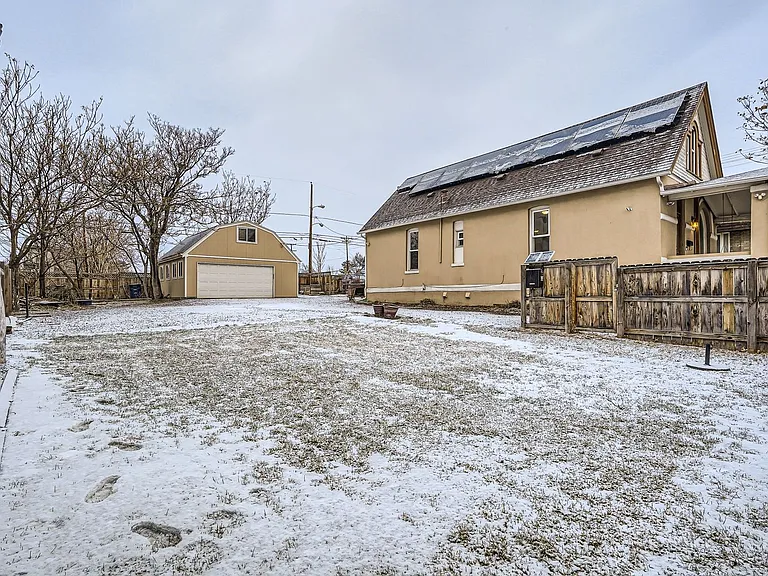 1381 Knox Ct — Photo 22