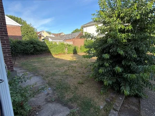 183-16 64th Avenue image 1 of 12