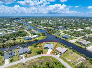 9556 Galaxie Cir, Port Charlotte, FL 33981