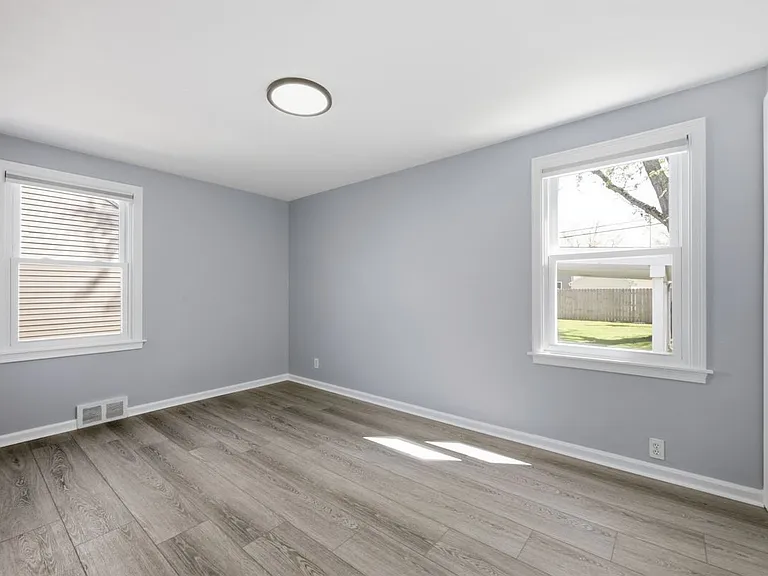 1257 Brighton Rd — Photo 22