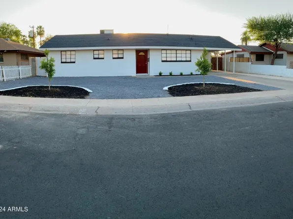 1008 N Los Robles Drive, Goodyear, AZ 85338