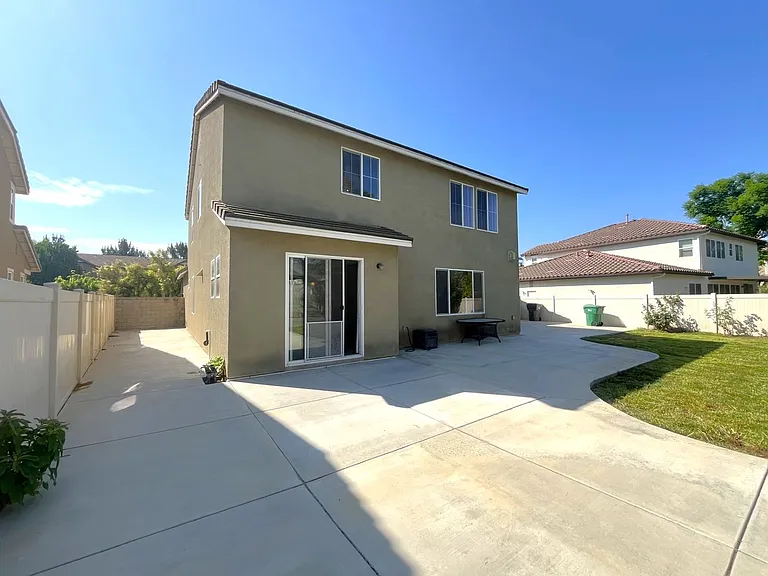 7143 Leighton Dr — Photo 48