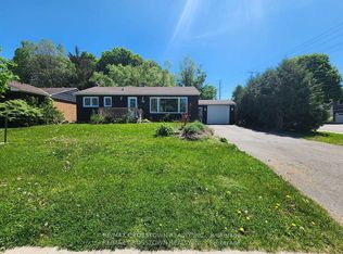 56 Elmer Ave, Orillia, ON L3V 2S7
