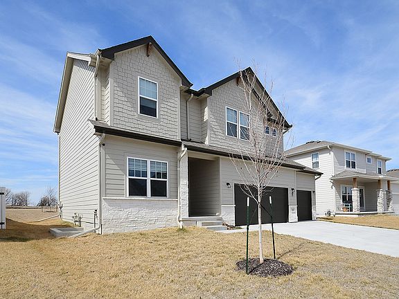 2nd image of 9806 S 184th St