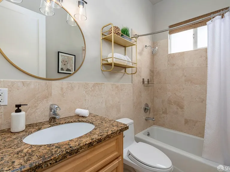 2677 Sutter St — Photo 13