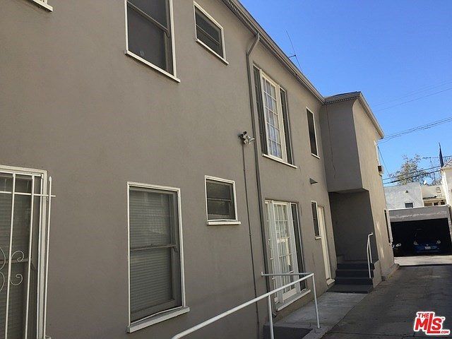 Side of builing