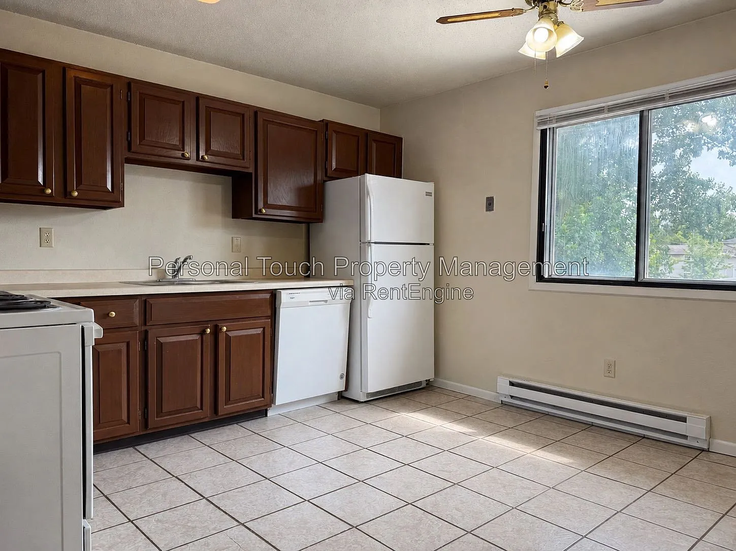 2 bed, 1.0 bath, $825 — Photo 3