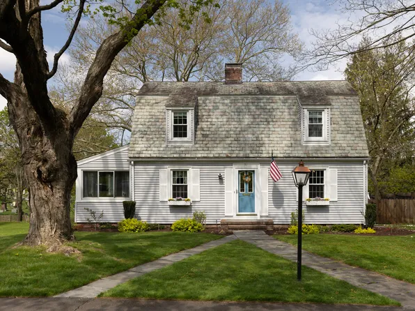 51 Lydale Place, Meriden, CT 06450