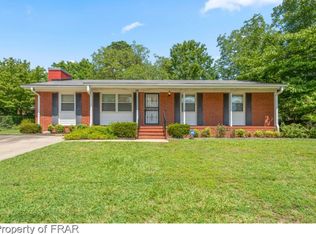 661 Montclair Rd, Fayetteville, NC 28314