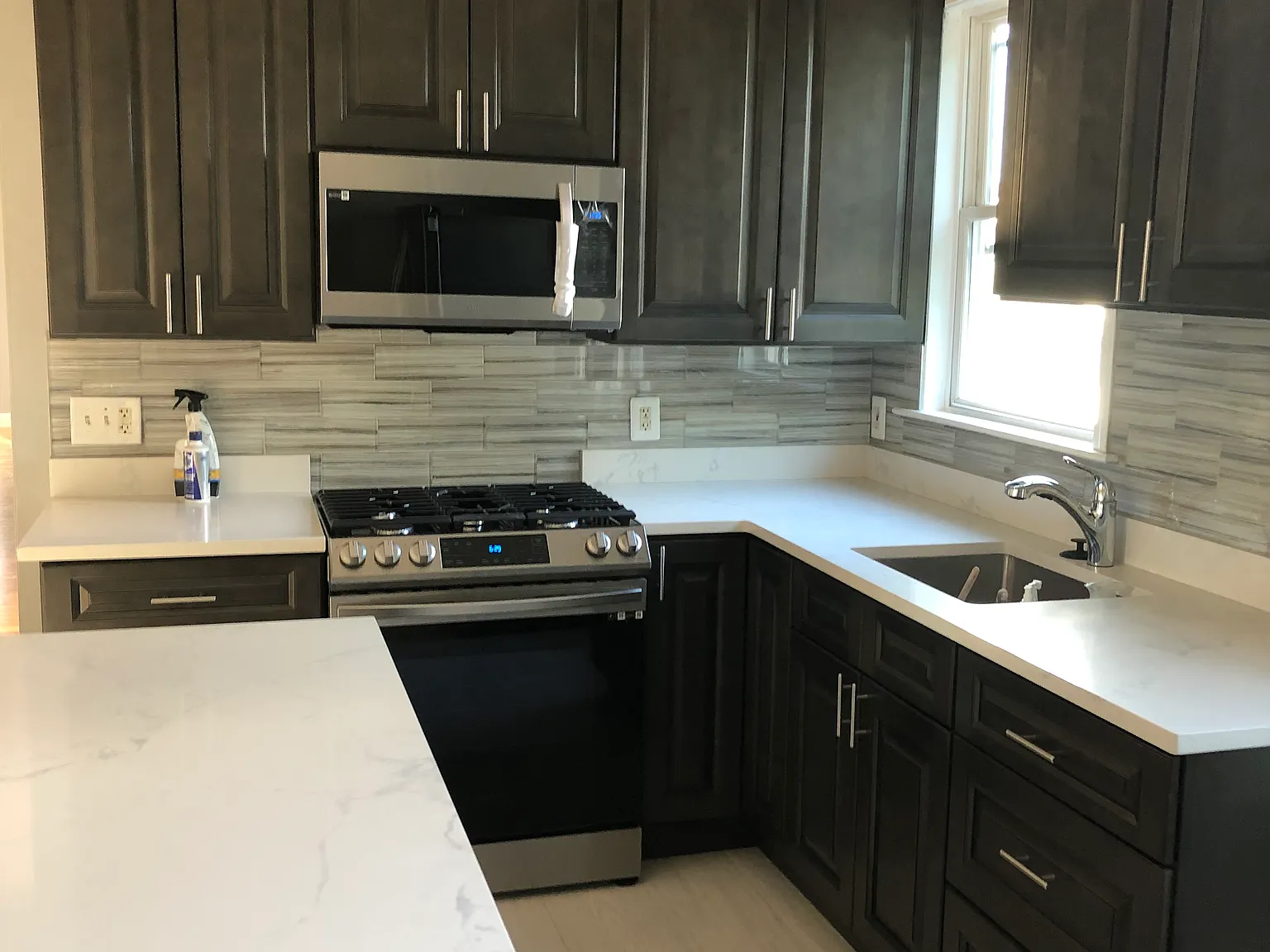 3 bed, 1500 sqft, $3,500 — Photo 4