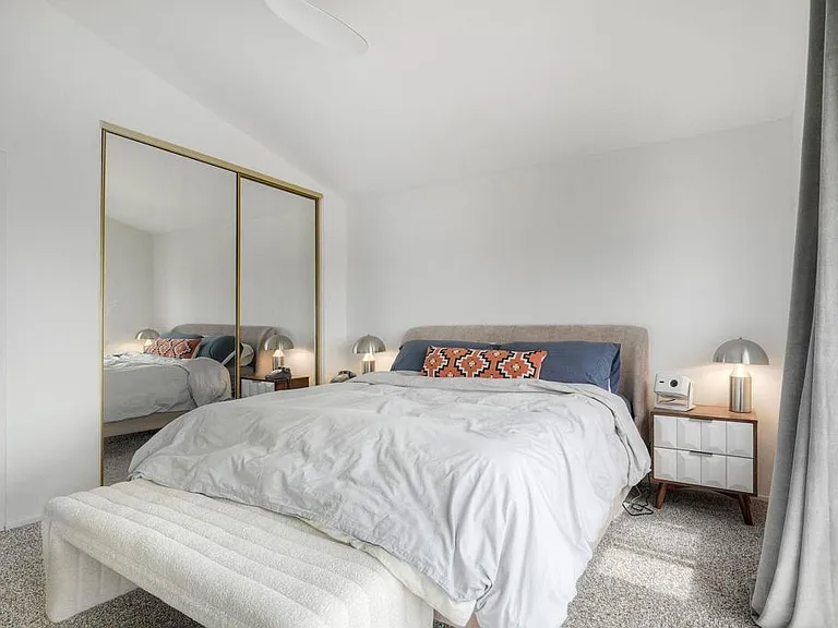 6817 Watercourse Dr — Photo 19