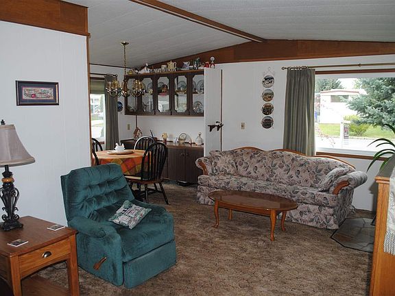 5th image of 18818 E Marlin Dr