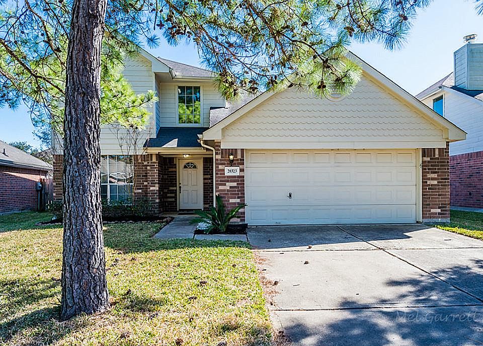 1st image of 20323 Fairfield Park Way