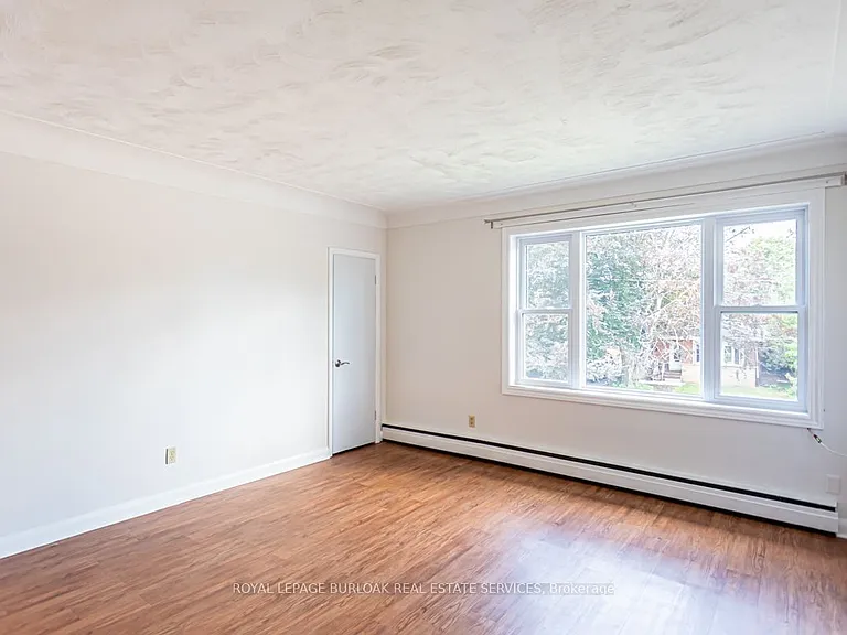 718 Ross St #2 — Photo 13