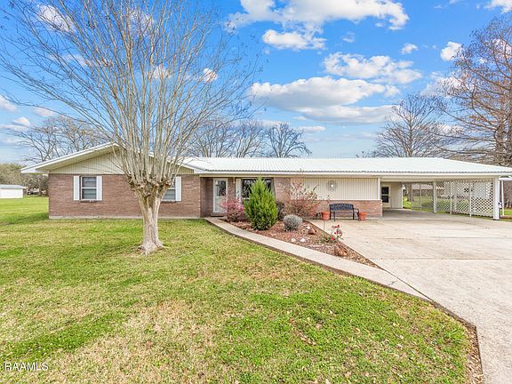 2nd image of 1016 Will Guidry Rd